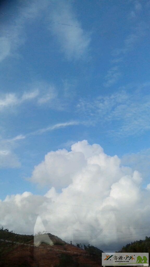 et5986222137352.jpg