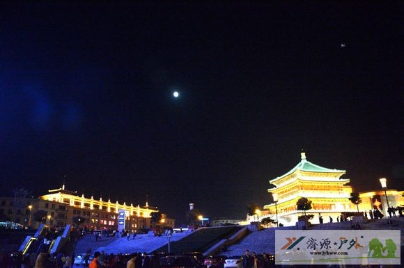 et82291720082517.jpg