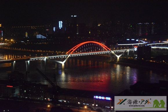 et82291720082525.jpg