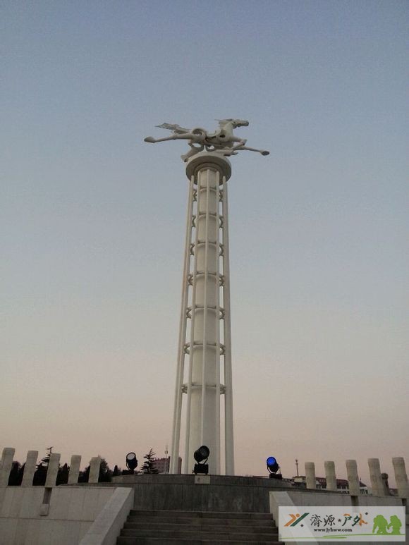 et8250192113518.jpg
