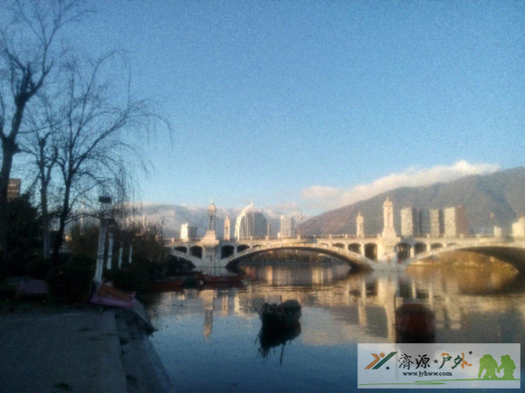 et151681020312911.jpg